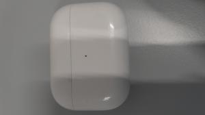 CS735/2024 WHITE EARPODS WITH CASE