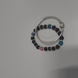 CS1037/2025 2 WOMAN BRACELETS