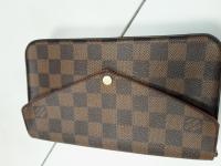 SMALL LV WOMAN BAG